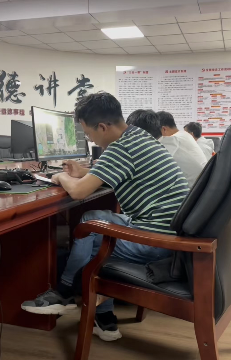 校企联手育飞手，低空经济人才培训新模式全面启动！(图3)
